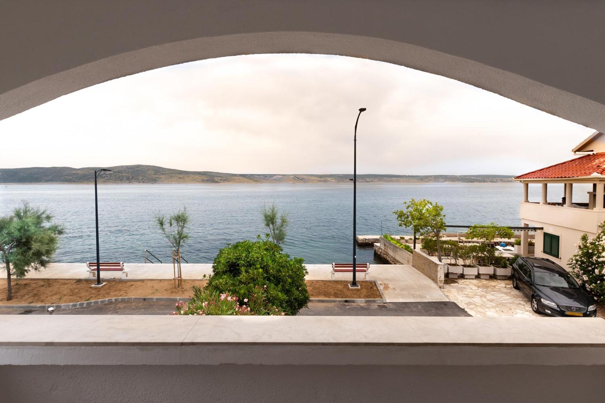 Apartments Dida Sime Starigrad Paklenica Extérieur photo