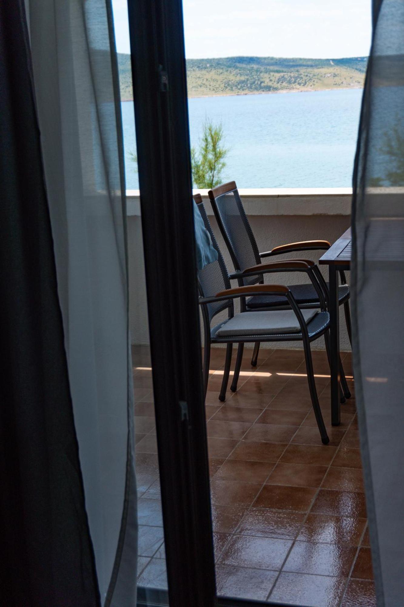 Apartments Dida Sime Starigrad Paklenica Extérieur photo